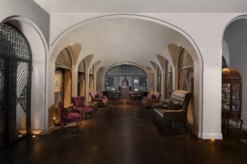 6 Reasons Hotel Muse Bangkok Feels Like a 1920s Dream