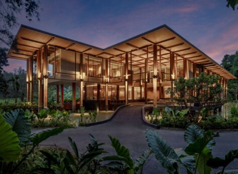 From Jungle Zip-Lines To Longevity Medicine: Anantara Layan Phuket Resort Redefines The Family Summer Holiday